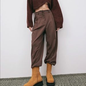 SOURCE UNKNOWN | TRIPLE BUTTON TAPERED TROUSERS, BRUNETTE